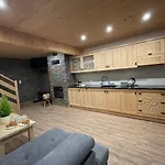Stella Haus Dzianisz