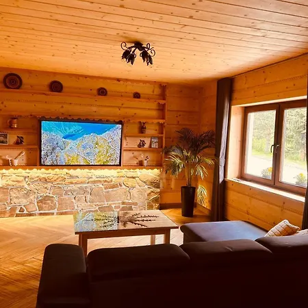 Stella Haus Dzianisz