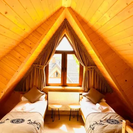 Stella Haus Apartamento Dzianisz