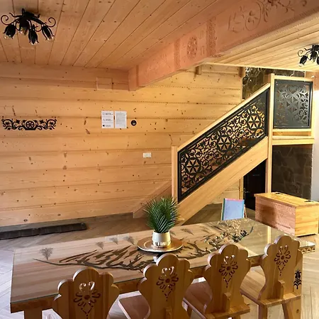 Stella Haus *